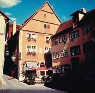 Hotel Roter Hahn Rothenburg ob der Tauber 3*,