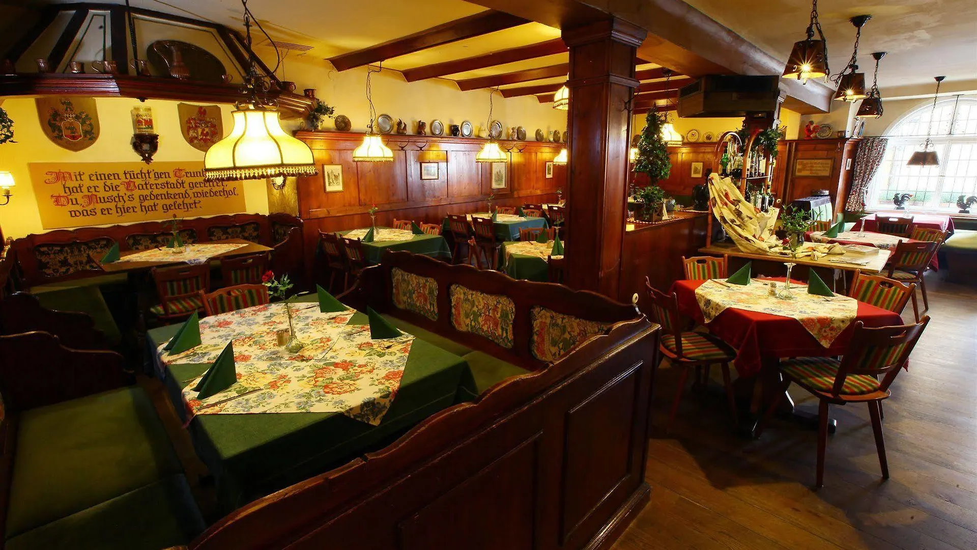 Guest house Hotel Roter Hahn Rothenburg ob der Tauber