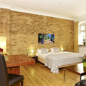 Schall & Rauch 3*, Berlin Deutschland