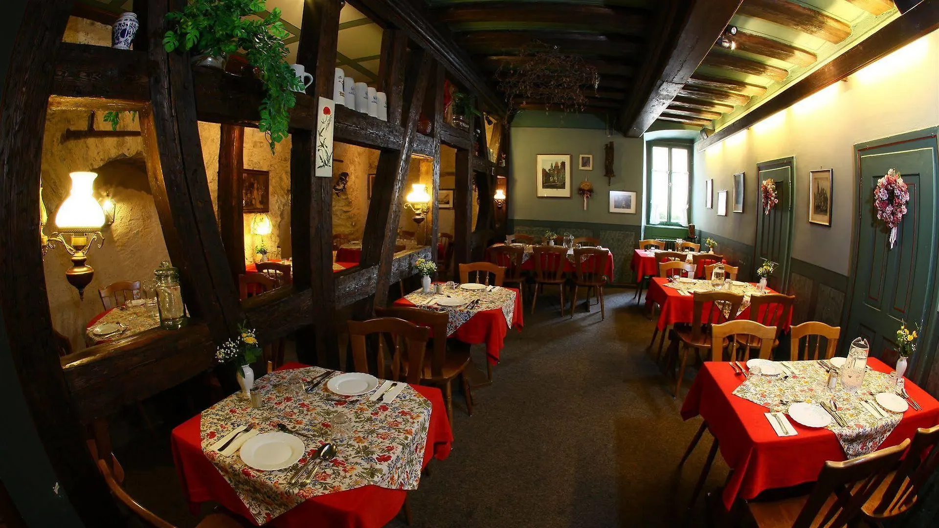 Hotel Roter Hahn Rothenburg ob der Tauber Guest house